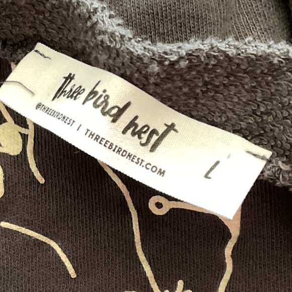 THREE BIRD NEST FORAL LOVE TOP - Picture 10 of 12